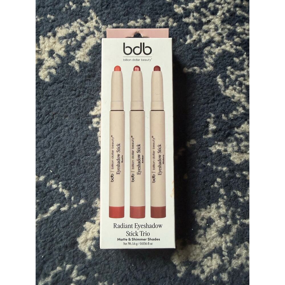 NIB BDB BILLION DOLLAR BEAUTY RADIANT EYESHADOW STICK TRIO(matte&shimmer shades)
